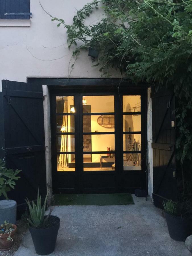 La Chambre Des Etangs Фрежюс Экстерьер фото